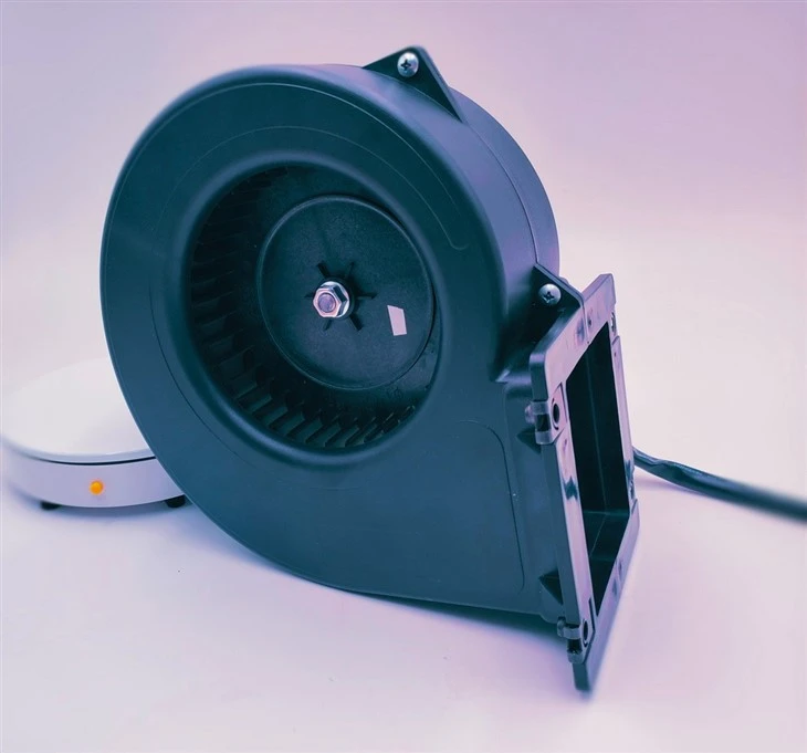 Curved Centrifugal Blower